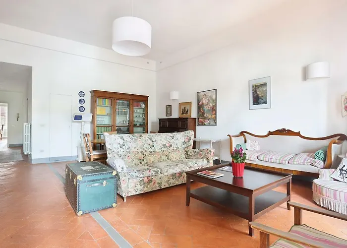 Via Della Chiesa * Firenze